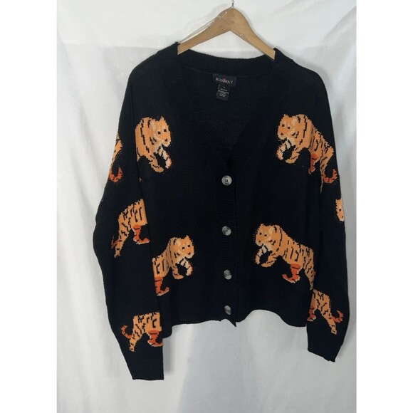 Runway 7 Tiger button up oversized cardigan large - Picture 1 of 7